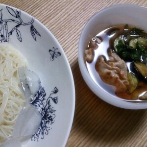 茄子と豚deボリュームUPそうめん